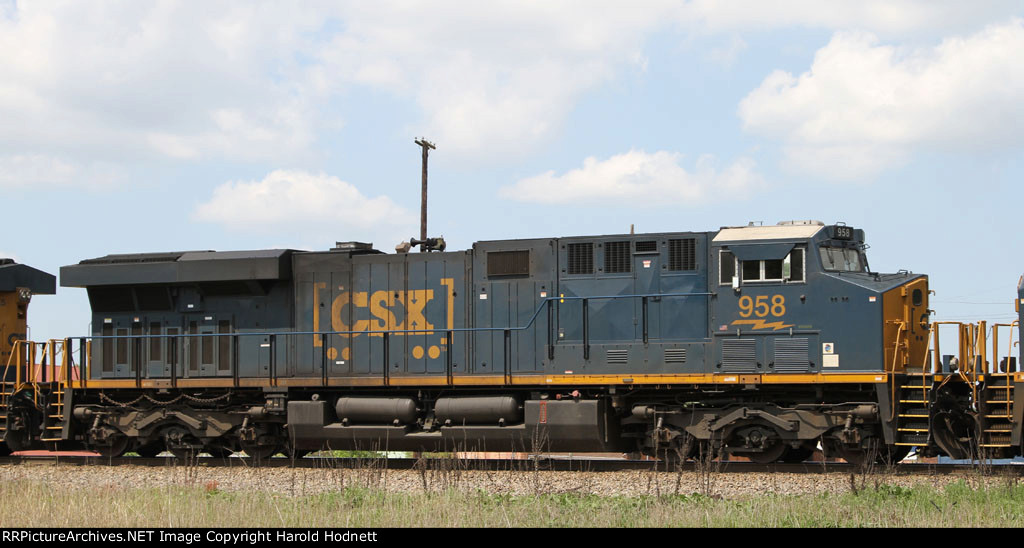 CSX 958